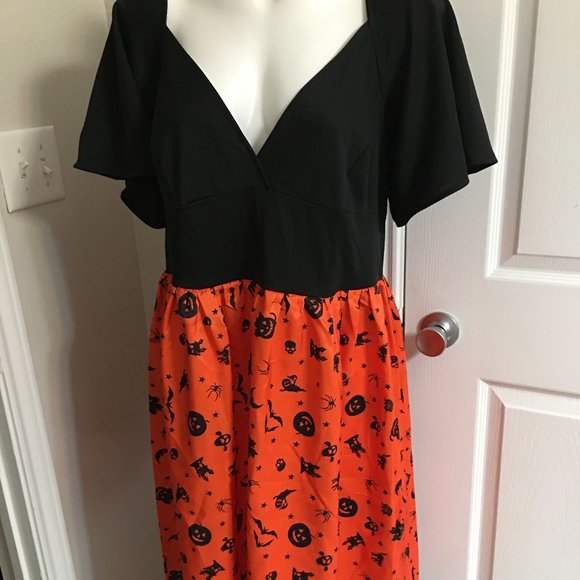 Halloween Pumpkin Dress Size Large up to 44 Bust So Flirty and Fun NEW Hal1 - Picture 1 of 2